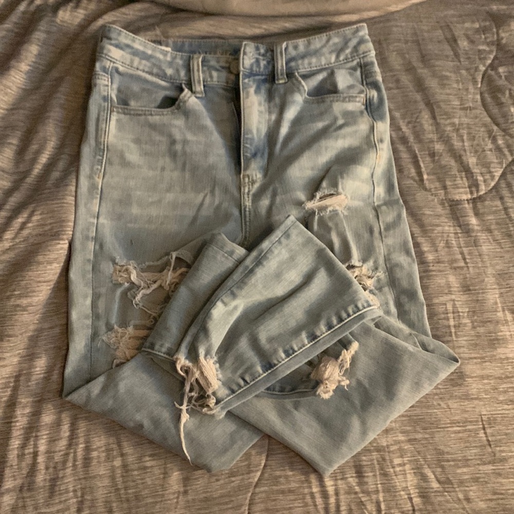American Eagle High Rise Jeans